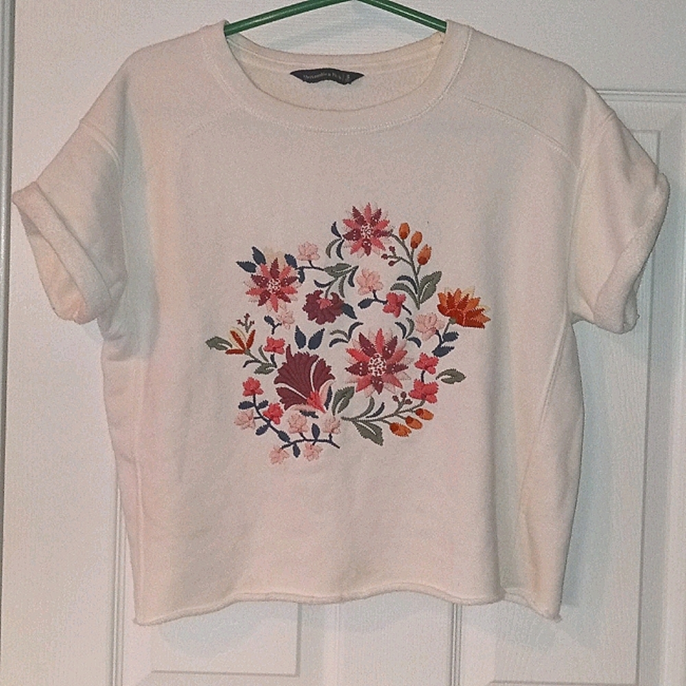 Abercrombie & Fitch Short Sleeve Sweater Size S
